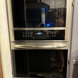 Frigidaire Gallery 27" Electric Wall Oven/Microwave Combination