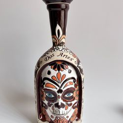 COLLECTIBLE Dos Artes Limited Edition (empty) Tequila Bottle  