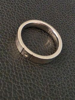 Titanium ring with diamond