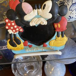 Disney World Mickey Mouse and Minnie Mouse  Refrigerator Magnet