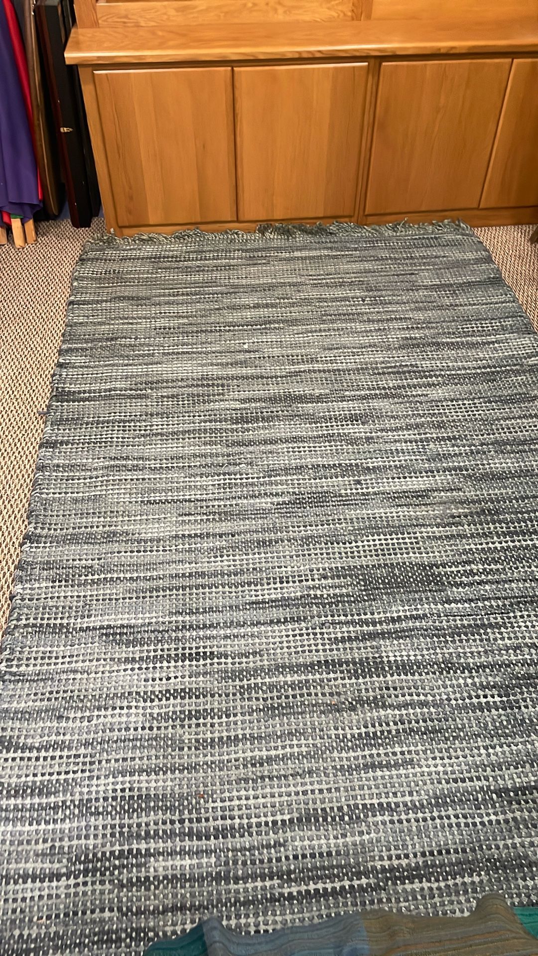 5x8 Blue Rug