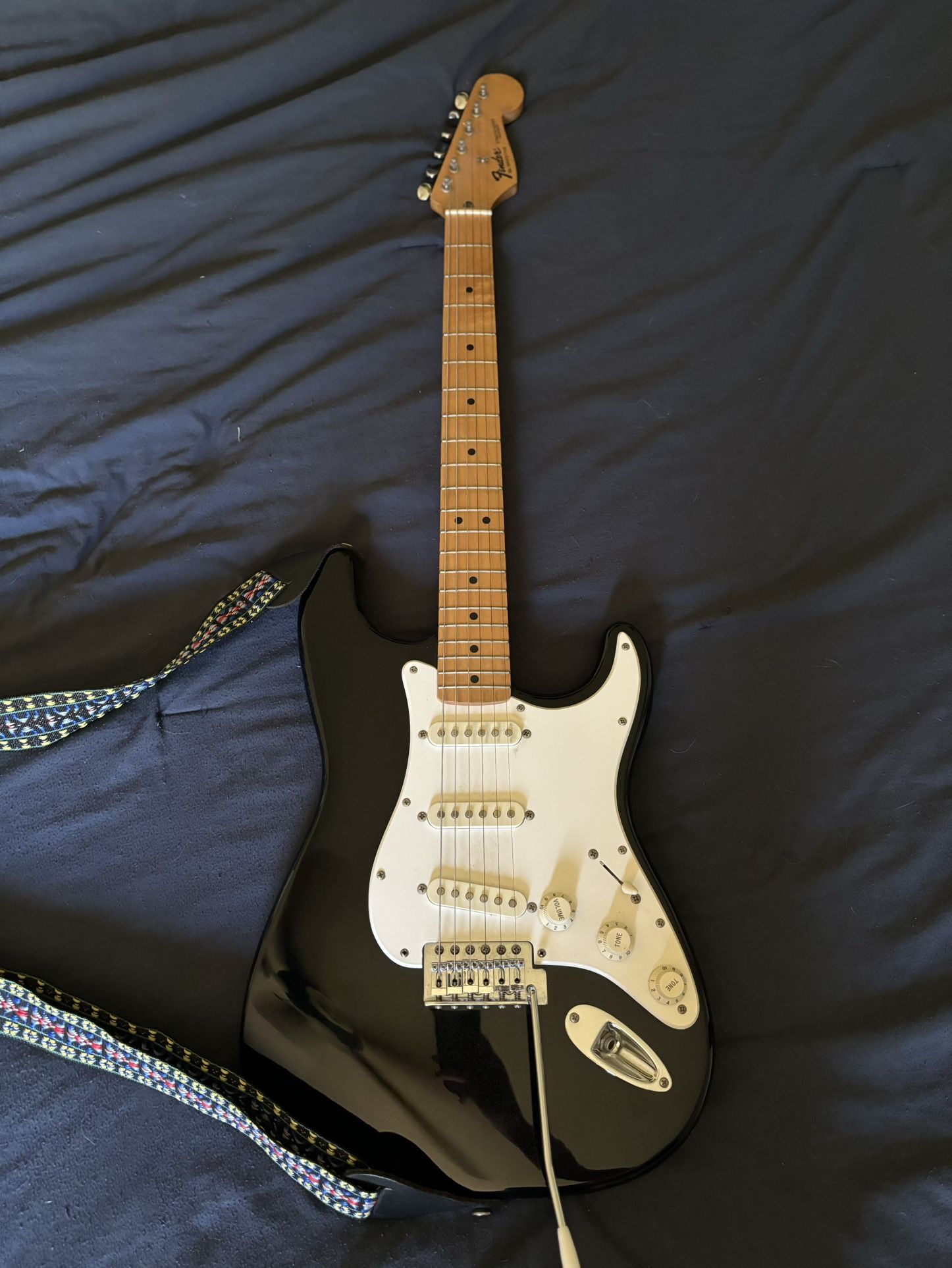 Fender Stratocaster + MK II Boss Katana 100W Amp