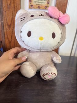 Hello kitty/pusheen plush