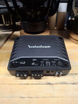 Rockford Fosgate R2 500x1 Monoblock amplifier. Function pick up merced barely new  220.00