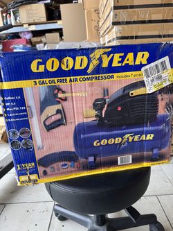 3 gallon oil, free air compressor Goodyear