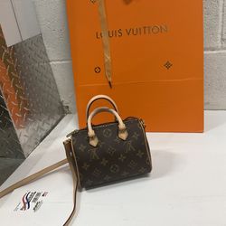 Louis Vuitton Top Handle Bag Woman 