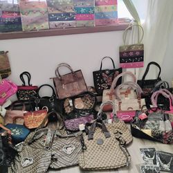 Women's Handbags