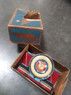 VINTAGE SIMPLEX TYPEWRITER Model. C 