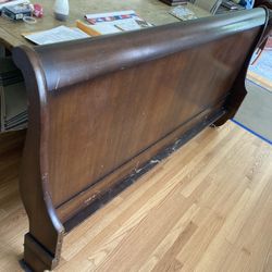 Vintage Sleigh Bed 