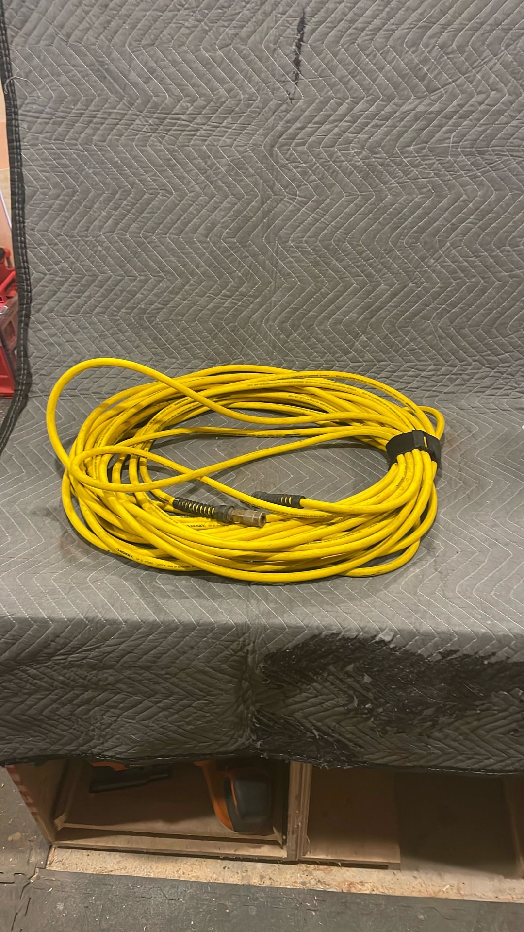 Husky 1/4” X 100’ Air Hose
