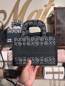 Guess purse