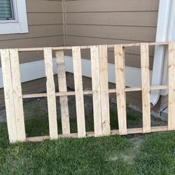Free Wood Pallet
