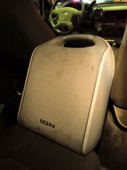 Ion speaker