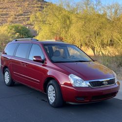 2011 KIA Sedona
