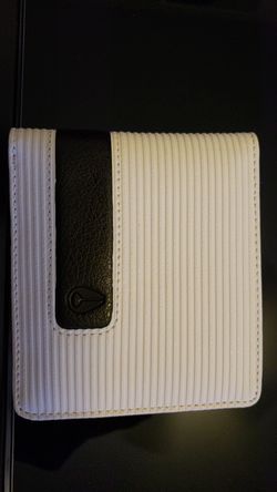 Nixon wallet