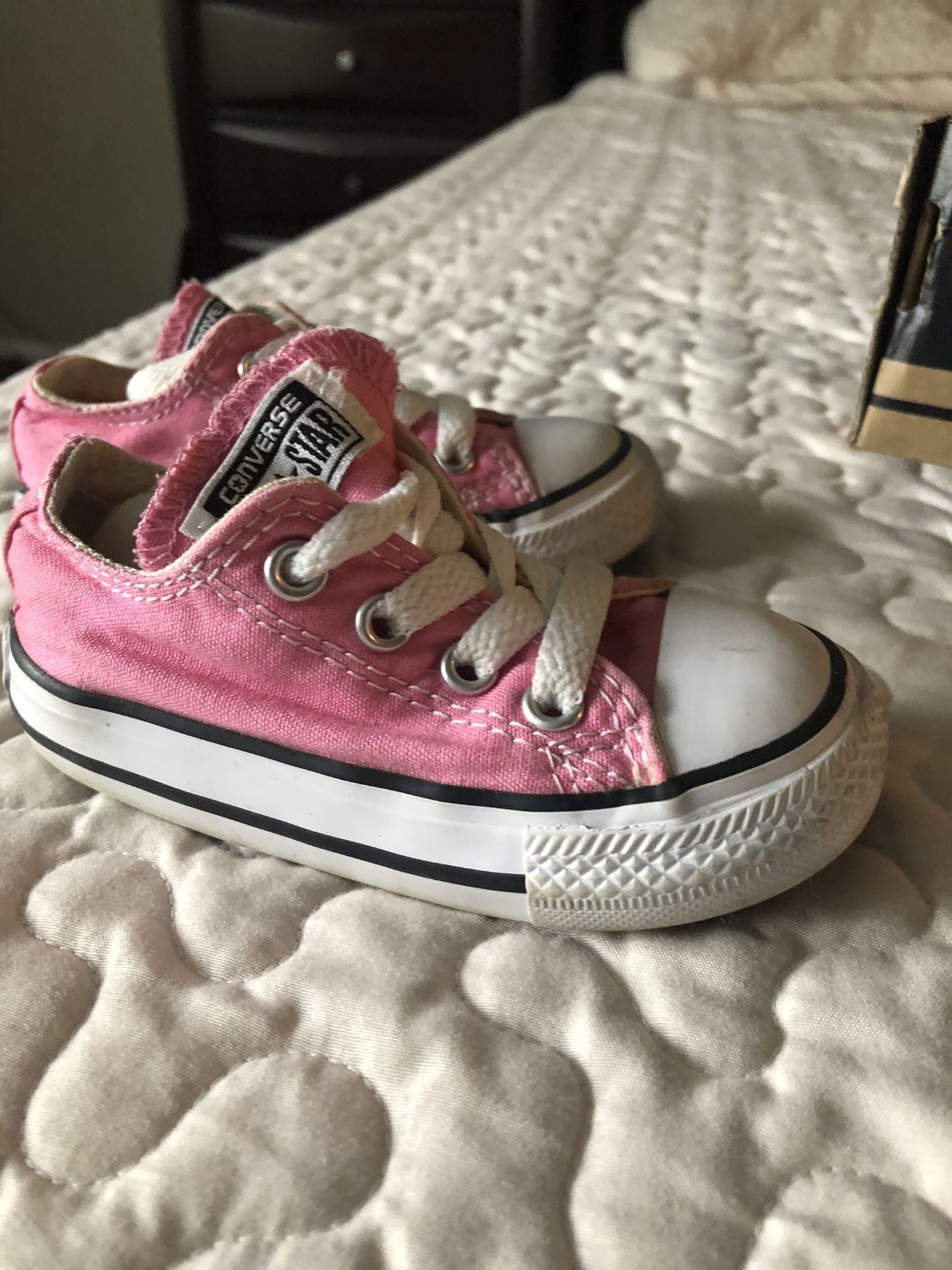 Toddler shoes