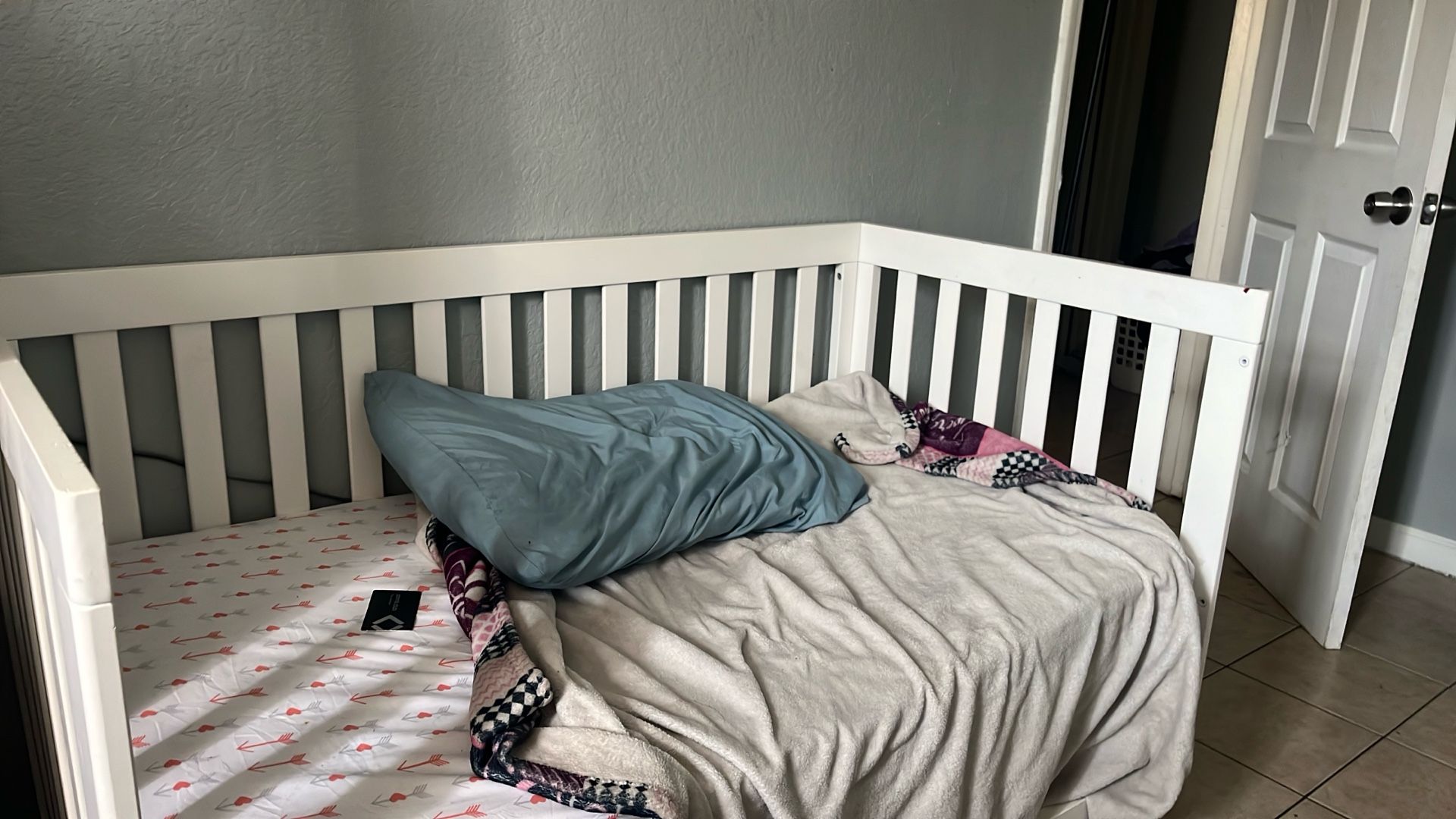 Crib