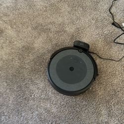 Roomba i3