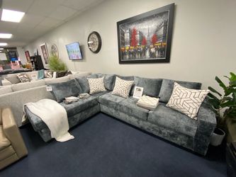 Sectional with chaise