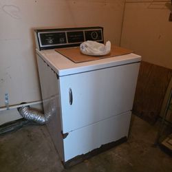 General Electric Heavy Duty Dryer