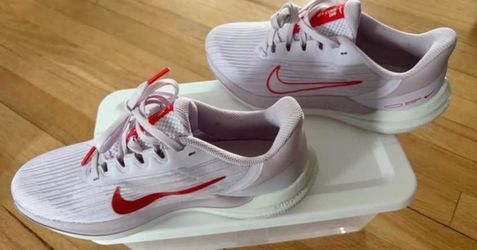 Nike Running Sneakers White and Red