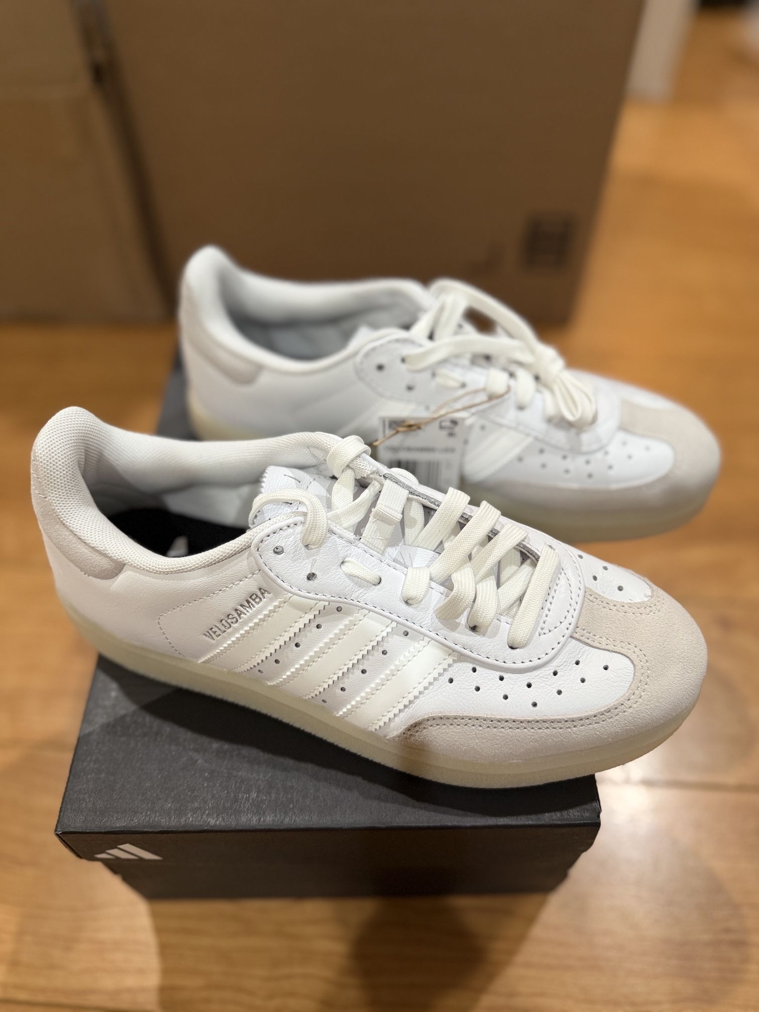 <<BUY MORE PAY LESS>> Men Shoes Size 7/8