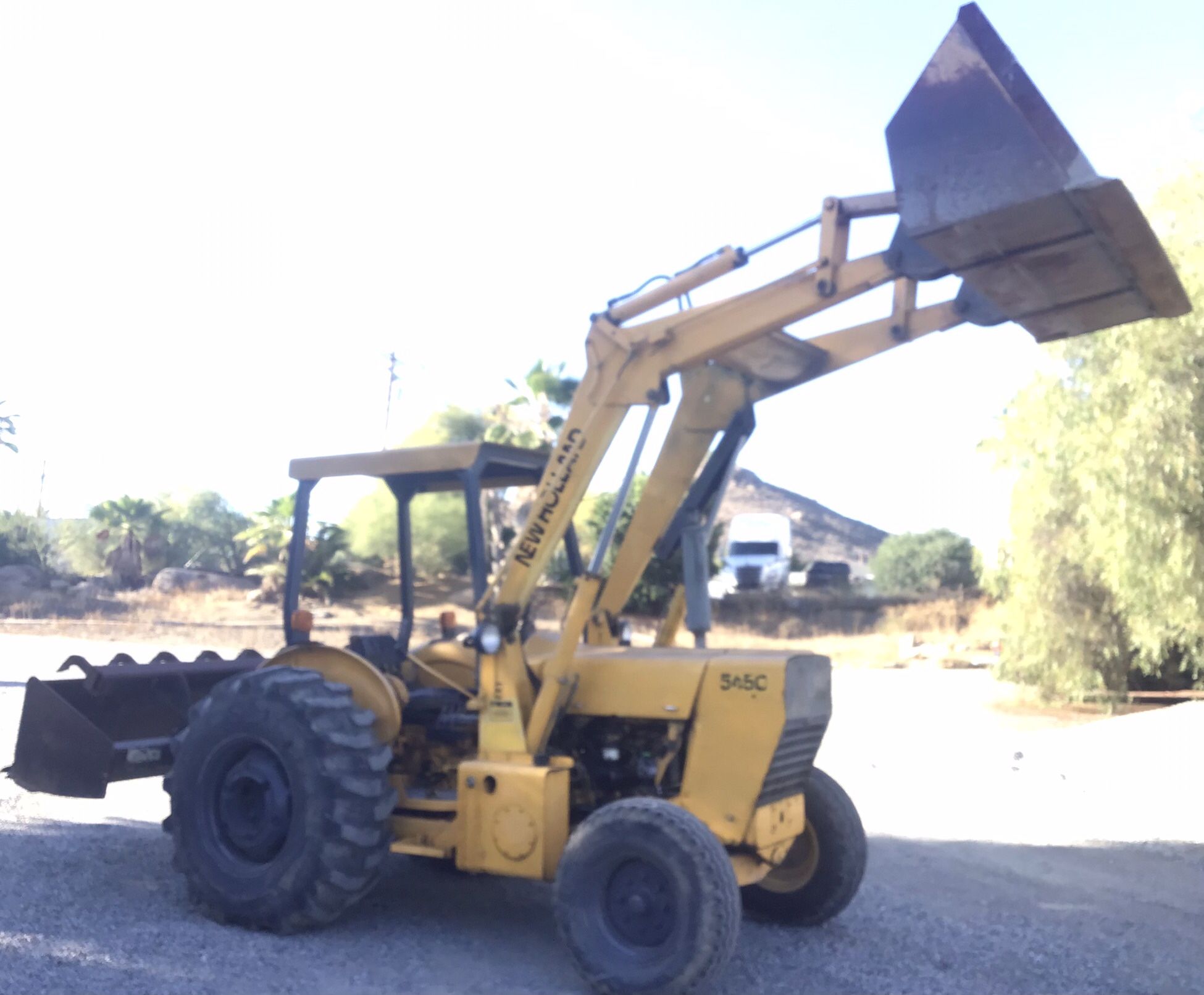 Tractor New Holland 545D 2WD 