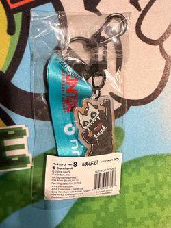 Kaiju no.8 Kafka Hibino Round 1 exclusive keychain