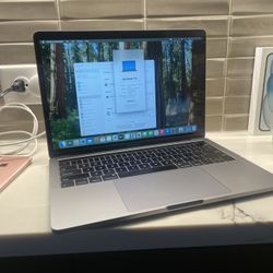 2019 MacBook Pro 13” TouchBar / TouchID 