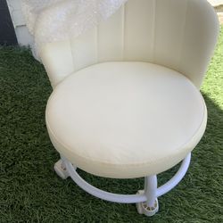 Salon Chair 