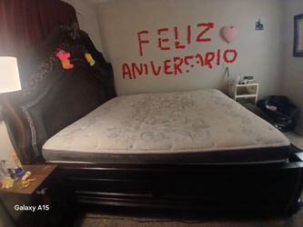 King size bed with mattress included