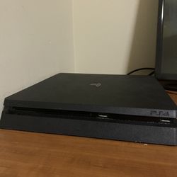 Playstation 4 Slim
