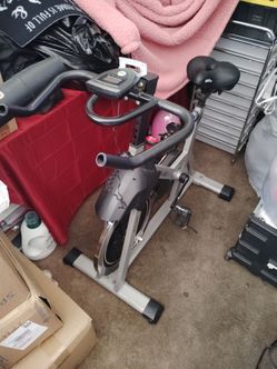 Stationary bike 🚲
