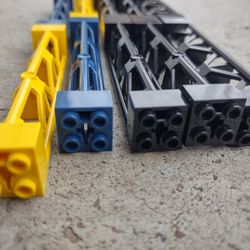 LEGO 15pc 2x2x10 Vertical Girder Support Pillar/Stand/Beam