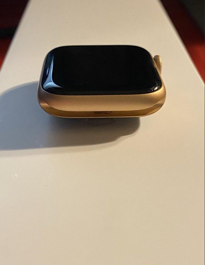 Apple watch series 5