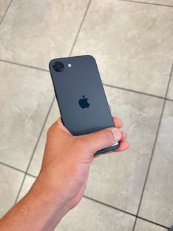 iPhone 16E Cricket