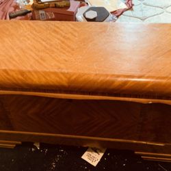 Antique  1940s CEDAR LANE CHEST.. 