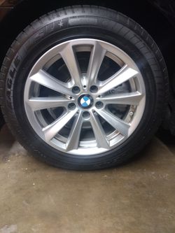 I have (4) brand new run-flat Goodyear tires with 17 inch rims.