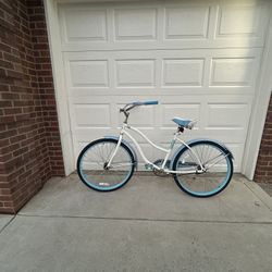 Baby Blue Beach Cruiser 