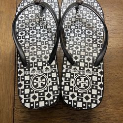 Tory Burch Wedge Sandals Size 8