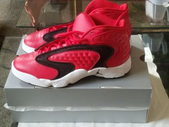 Sizes 10, 9, 8.5, 7.5 Men Conversion to Women sizes 11.5, 10.5, 10, 9 Air Jordan OG University Red Black White