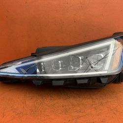 2019 2020 Hyundai Elantra Left Driver Side Full LED Headlight OEM KOREA 92101-F2