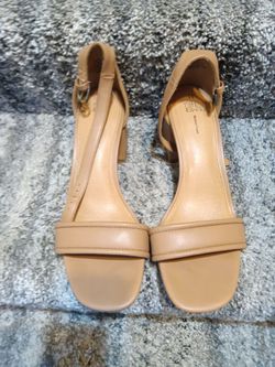 Women's shoes
