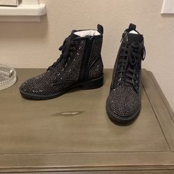 Madden Girl Kirra Rhinestone Women’s Boots, Black Size 7
