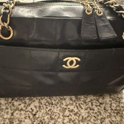 Black Original Channel