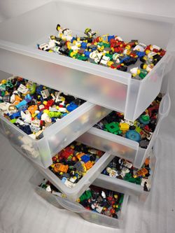 Lot of Lego Minifigures From Star Wars City Ninjago Western Castle Creator Minecraft Marvel Super Heroes