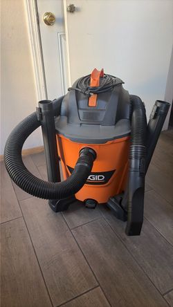 RIDGID NXT Wet/Dry Shop Vacuum with Attachments