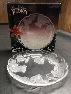 Crystal Clear Studios Casandra 14” platter