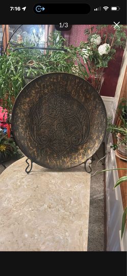 20 In Display Platter