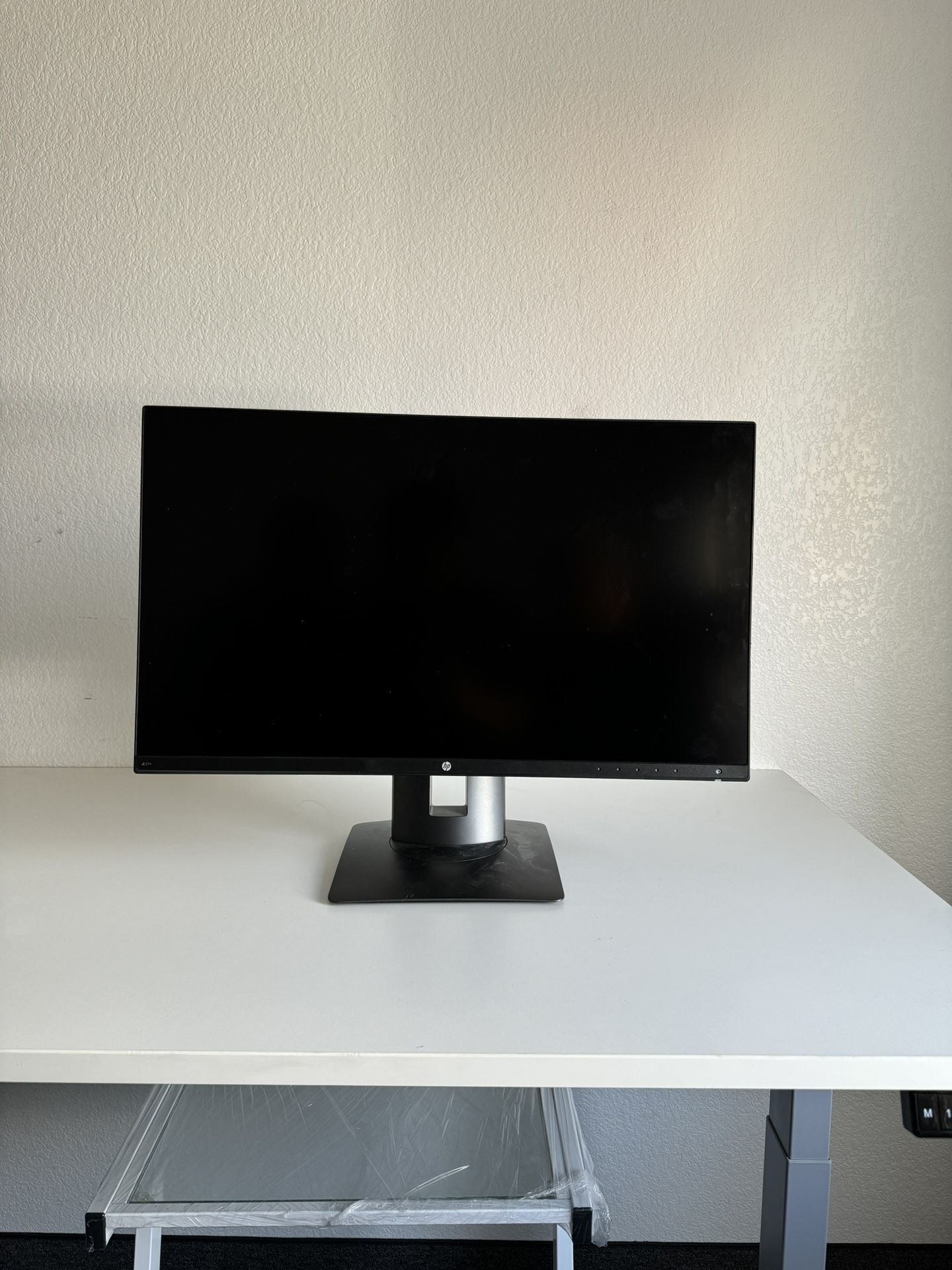 HP Z27n Monitor